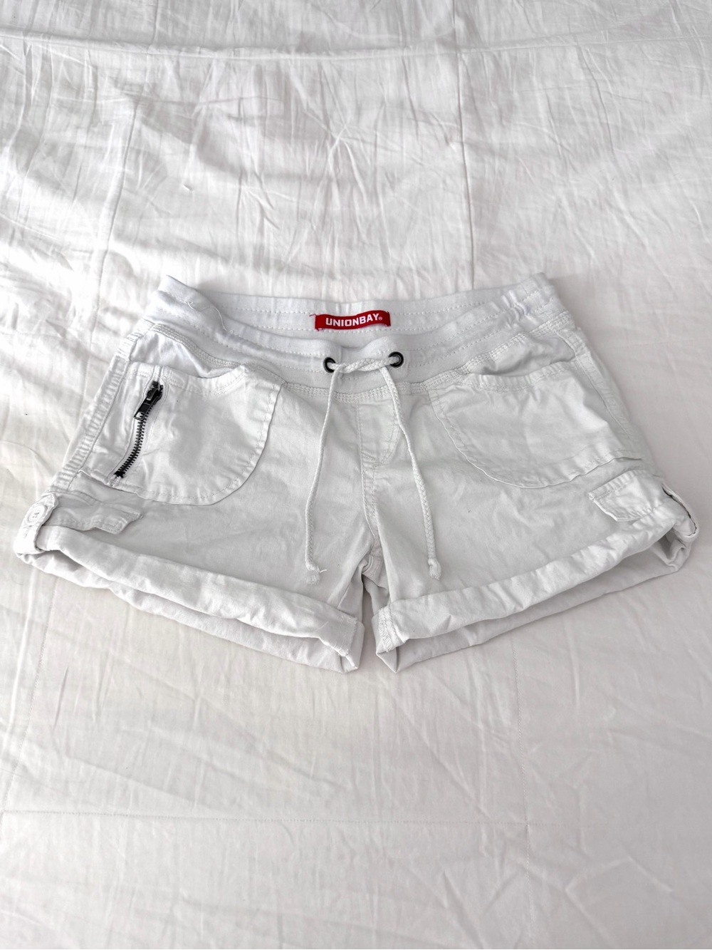 Y2K UNIONBAY White Cargo Drawstring Shorts with Zipper Detail Size S